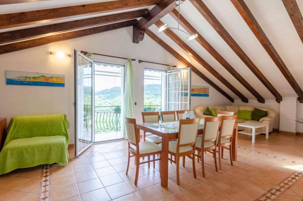 Ca' Do Pescou, Charming 2,Bedroom Apartment With Stunning Hill Views Overlooking The Greenery Rapallo Extérieur photo