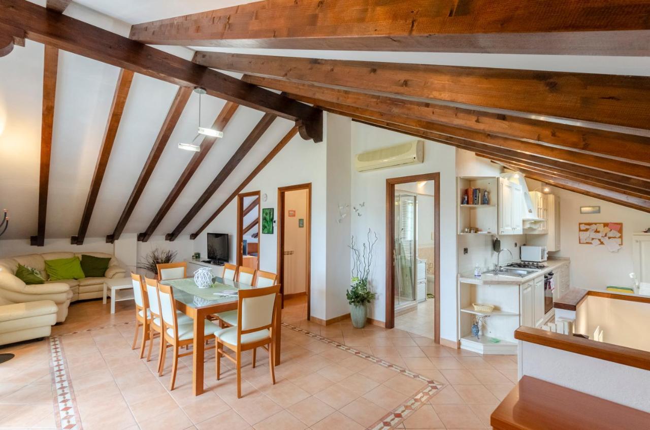 Ca' Do Pescou, Charming 2,Bedroom Apartment With Stunning Hill Views Overlooking The Greenery Rapallo Extérieur photo