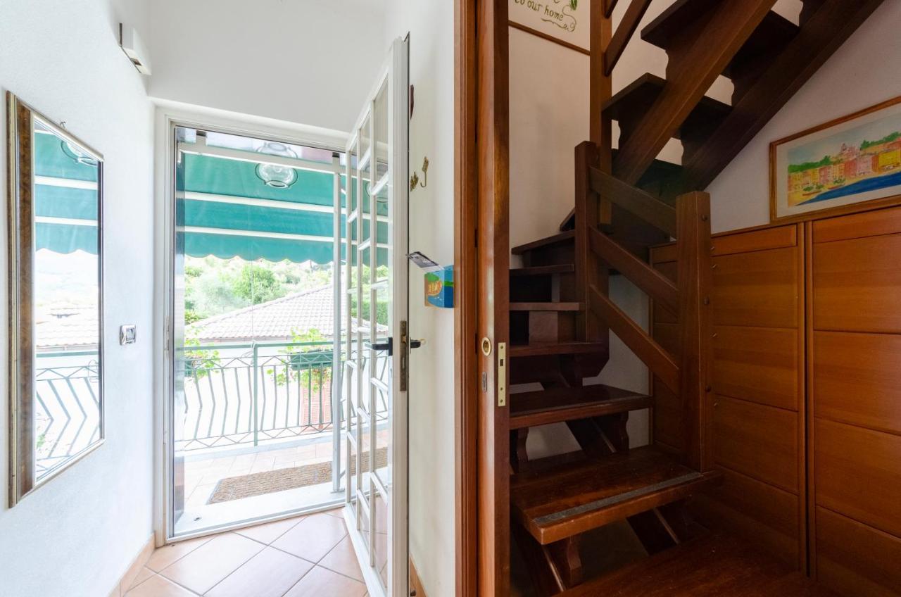 Ca' Do Pescou, Charming 2,Bedroom Apartment With Stunning Hill Views Overlooking The Greenery Rapallo Extérieur photo