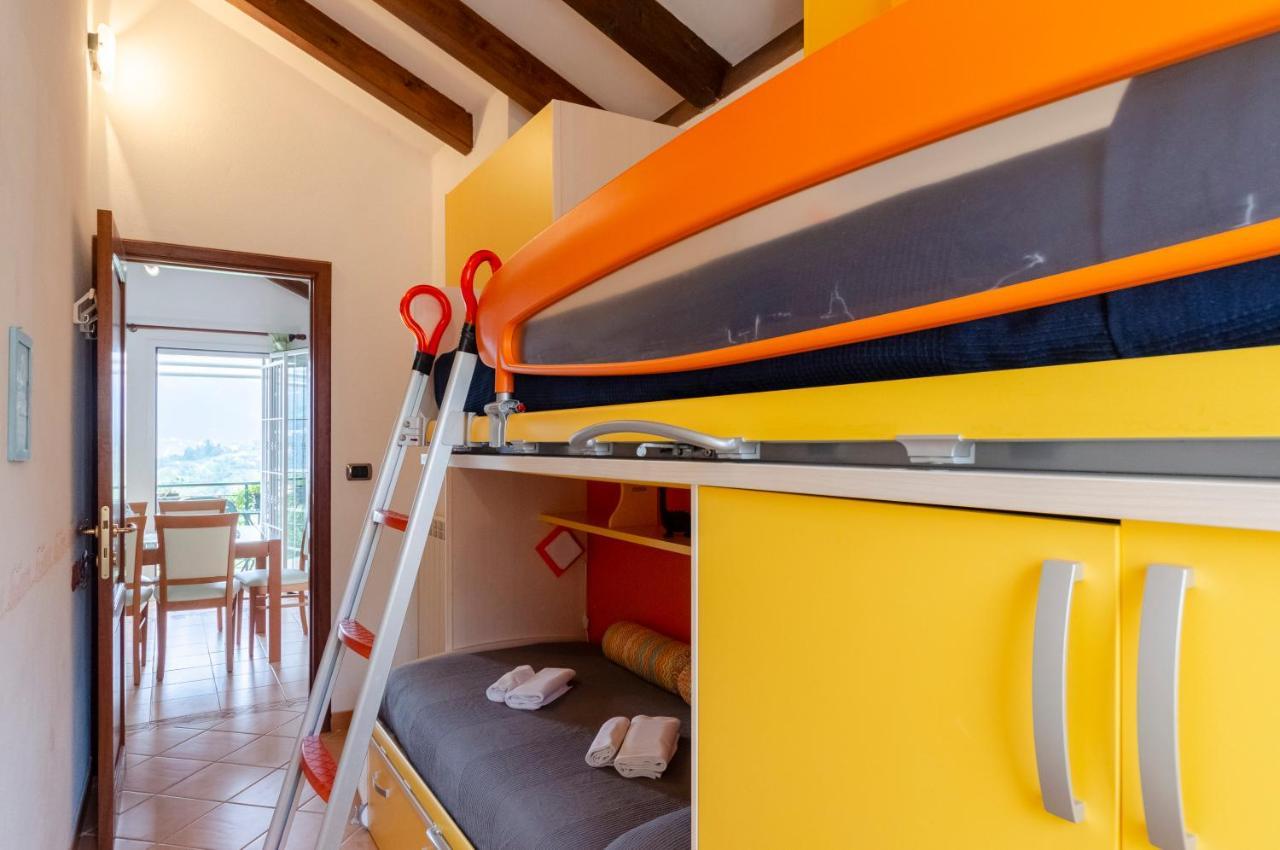 Ca' Do Pescou, Charming 2,Bedroom Apartment With Stunning Hill Views Overlooking The Greenery Rapallo Extérieur photo