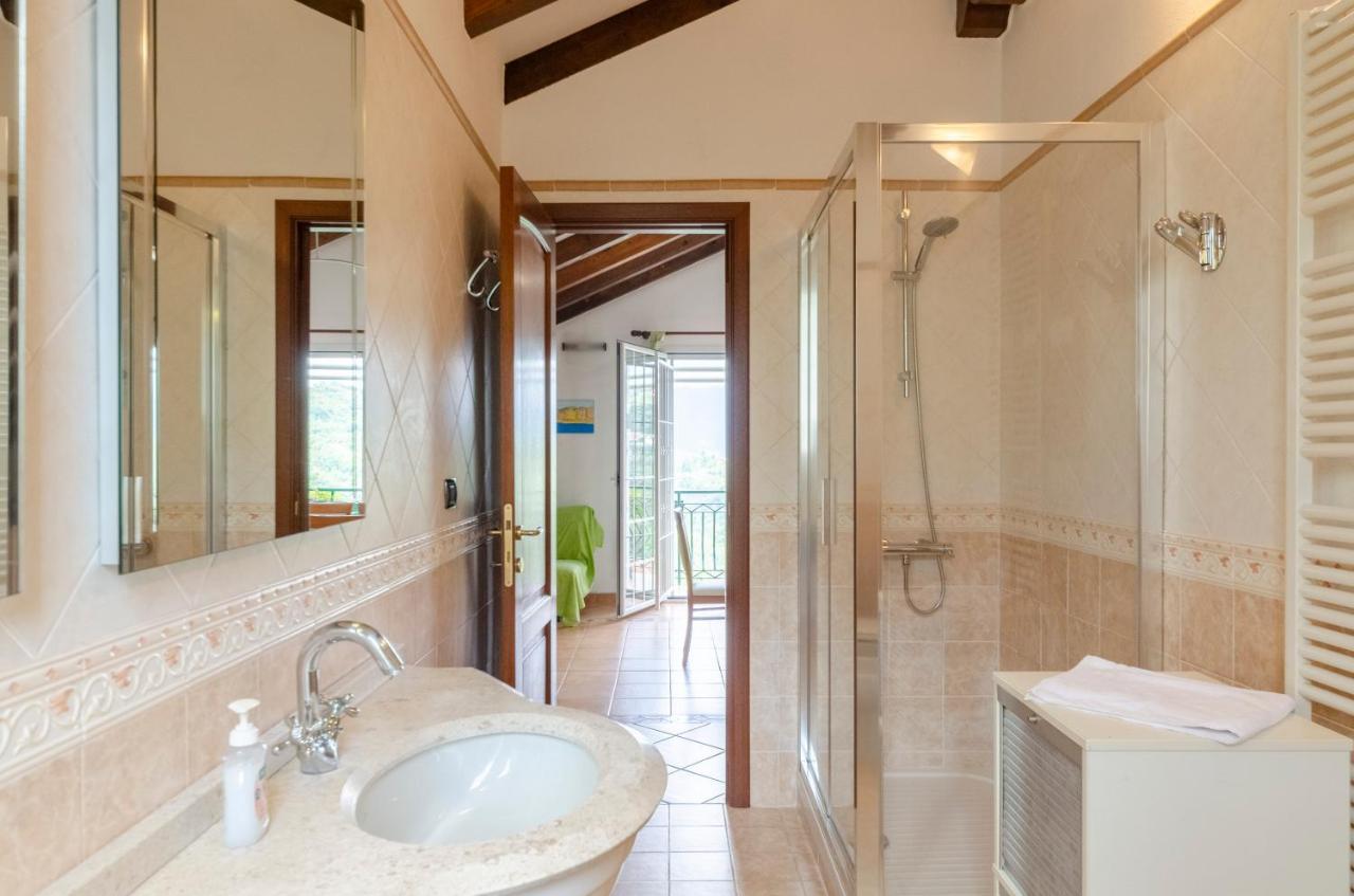 Ca' Do Pescou, Charming 2,Bedroom Apartment With Stunning Hill Views Overlooking The Greenery Rapallo Extérieur photo